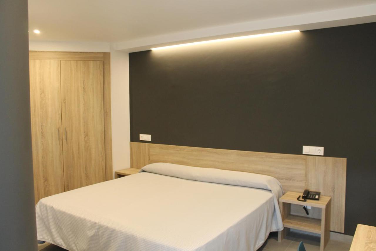 Hotel Hollywood Cangas do Morrazo Exterior foto