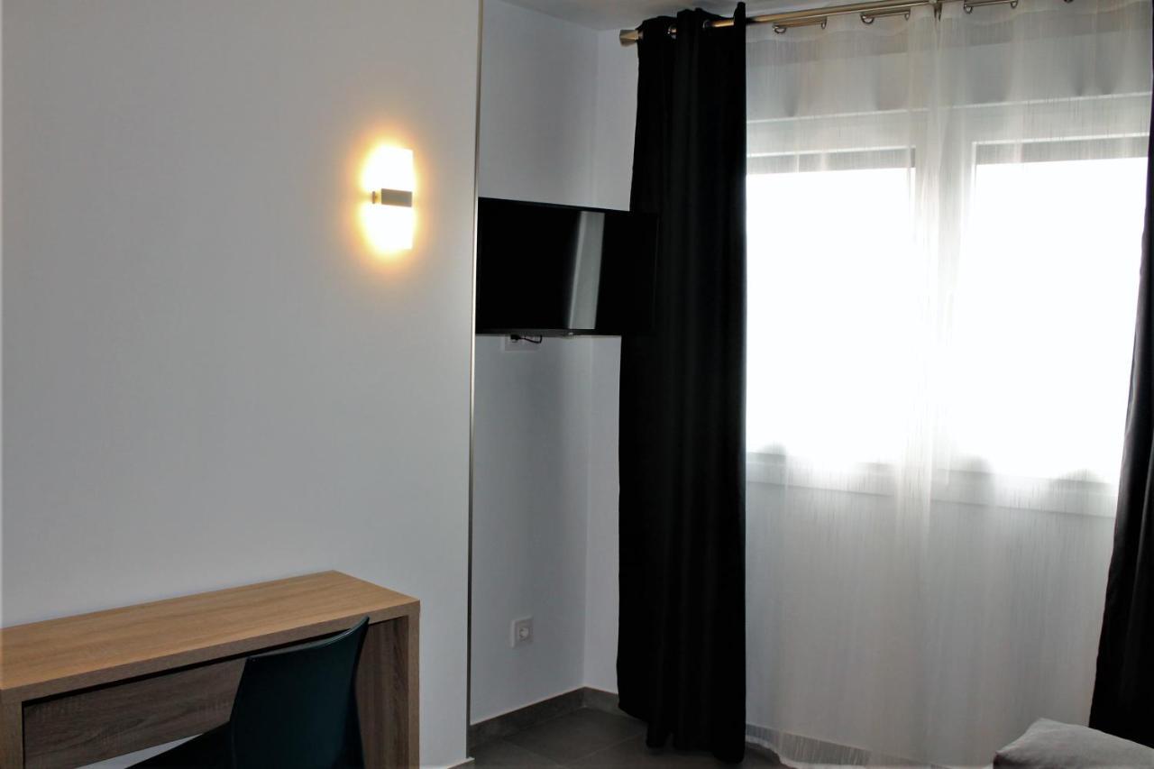 Hotel Hollywood Cangas do Morrazo Exterior foto